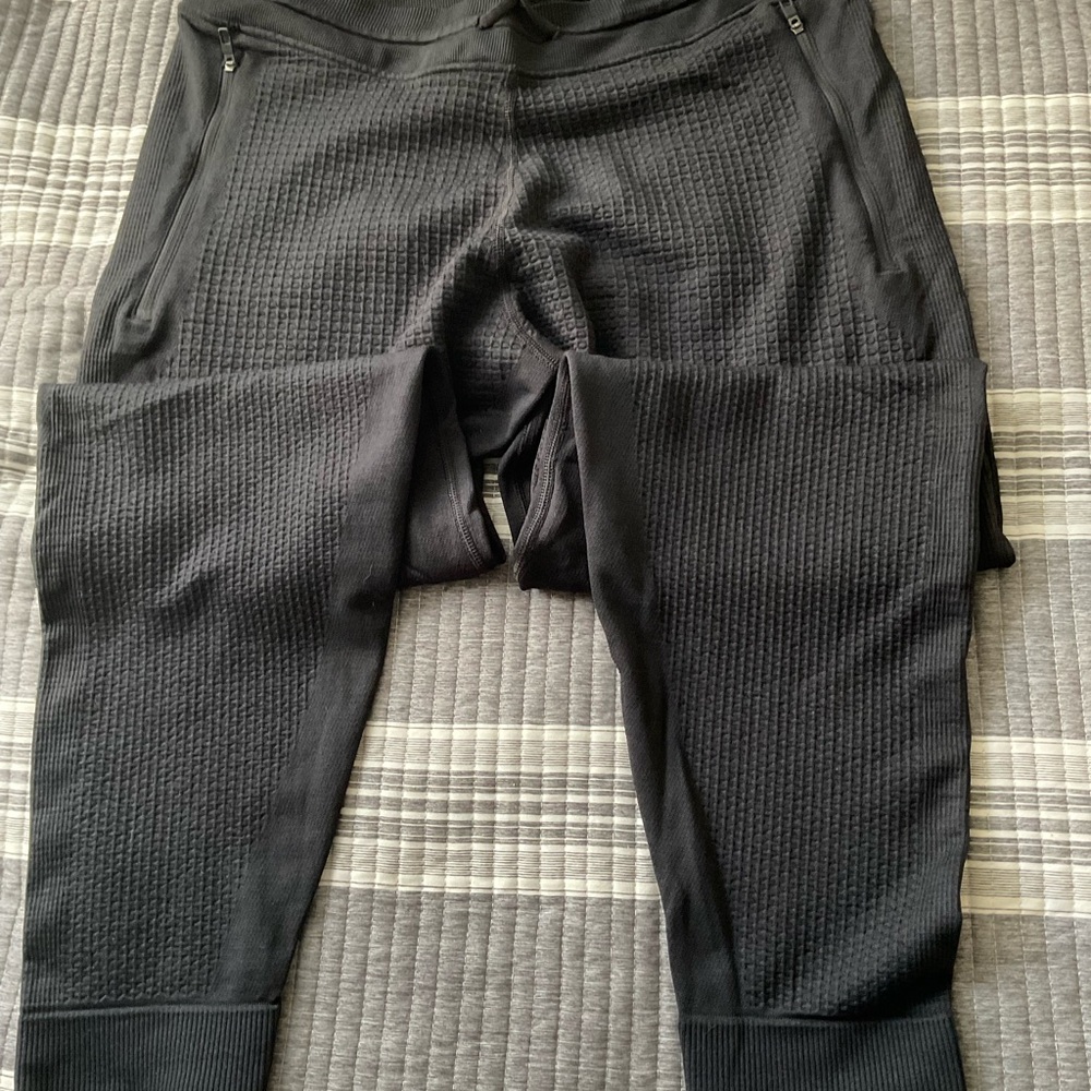 Lululemon joggers